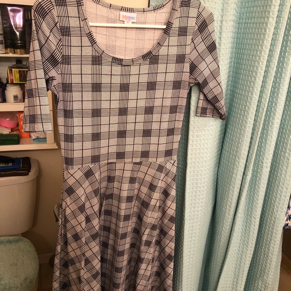 ‼️BOGO SPECIAL‼️NWOT XS LulaRoe Nicole